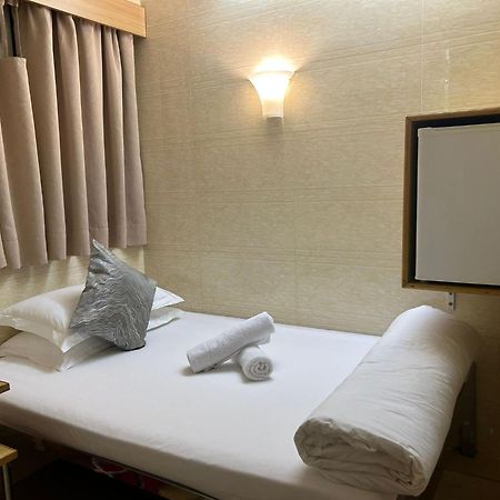 Hollywood Guesthouse Hong Kong Exterior photo